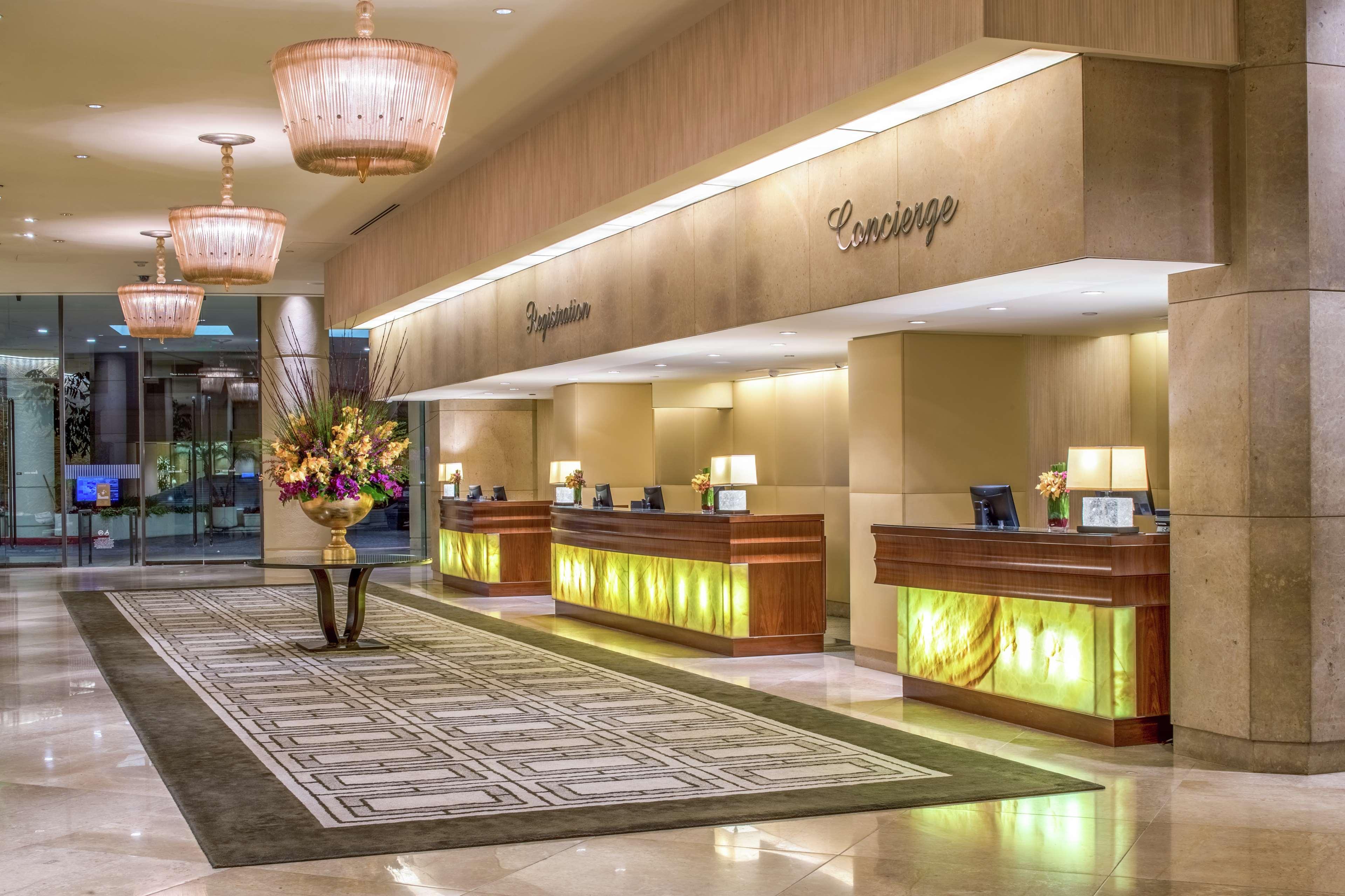 The Beverly Hilton Los Angeles Zewnętrze zdjęcie